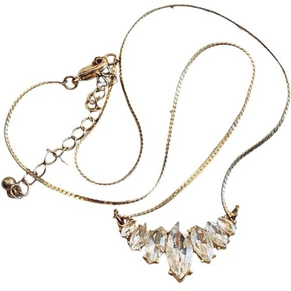 Clear crystal rhinestone gold plated necklace‎